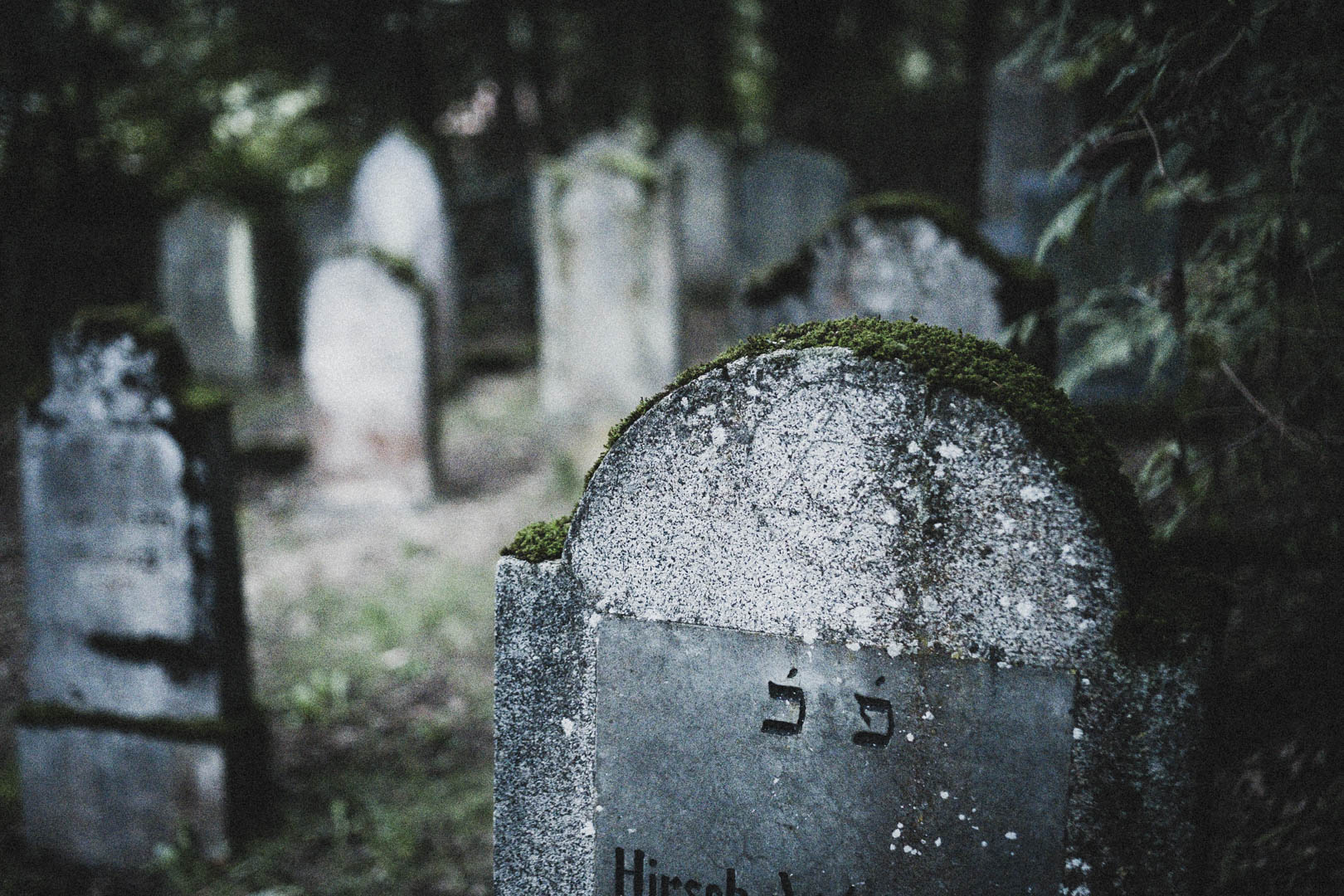 Breitenbach am Herzberg, Jüdischer Friedhof